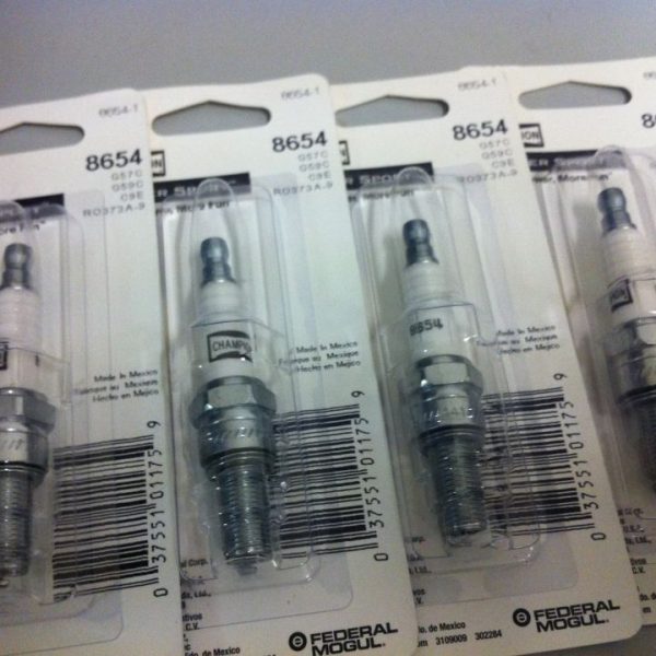 CHAMPION 8654 POWERSPORT SVJEČ